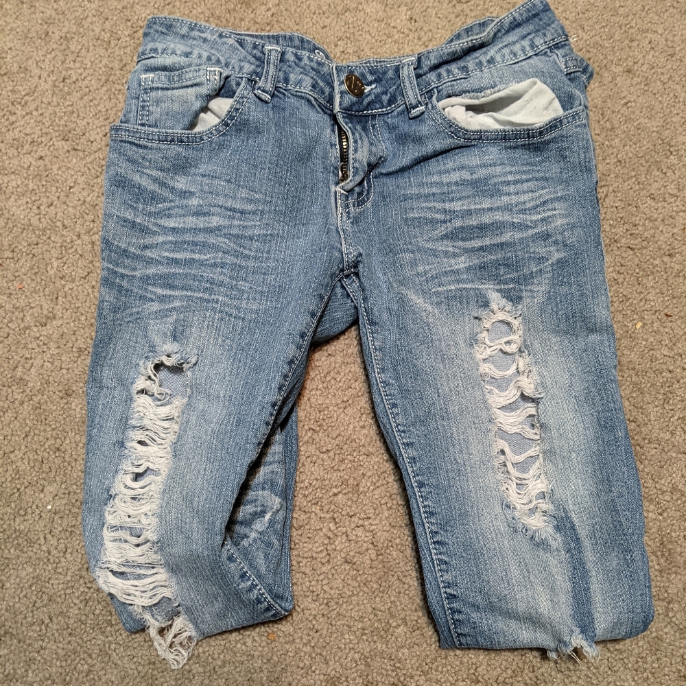 ripped skinny jeans